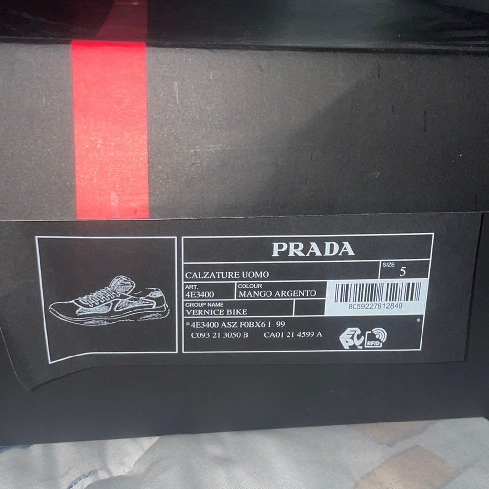 Pradas